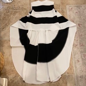 Gracia hi-lo dramatic top